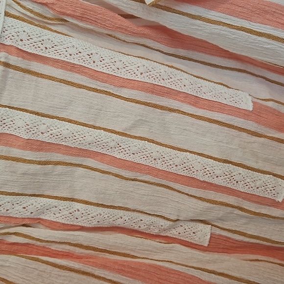 NWT Lauren Conrad Peasant Top - Picture 3 of 8